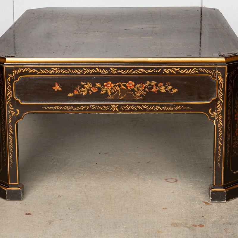 Black Lacquered Chinoiserie Coffee Table gallery