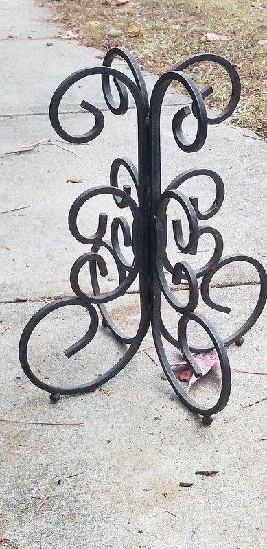 VINTAGE CAST IRON SCROLLED ACCENT / PATIO TABLE BASE 13"W X16"H gallery
