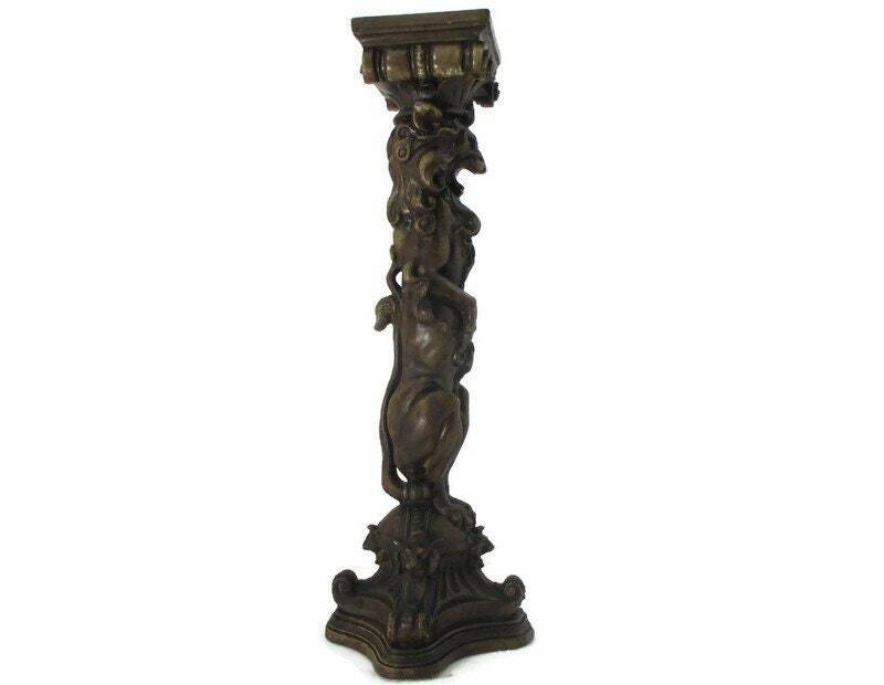 Gothic Large Exceptional Antique Plaster doré Base Pedestal for Statue Lion He