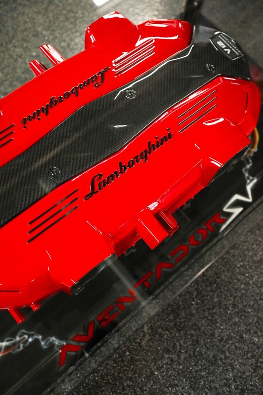 Lamborghini Aventador SV Intake Manifold Table gallery