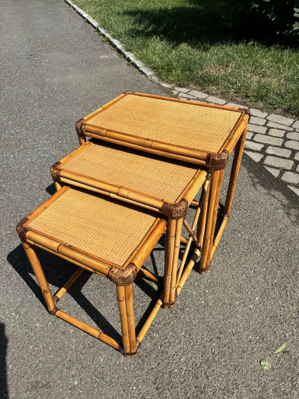 Set of 3 Vintage Rattan Wicker Nesting Tables 1970s/80s