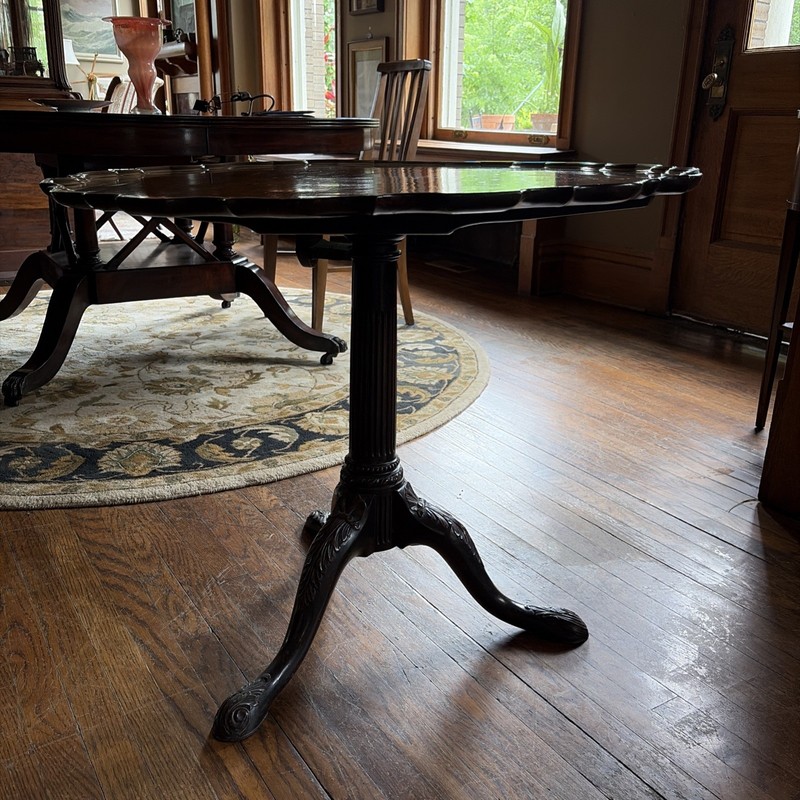 Large 34.5" Antique Chippendale Tilt-Top Round Pie-crust Wood Table gallery