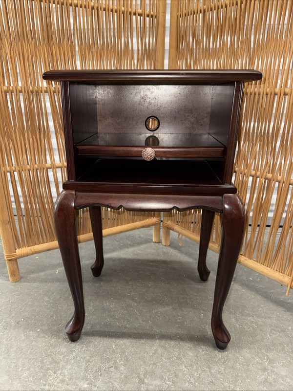 Vintage Bombay Queen Anne Furniture Telephone Table Mahogany