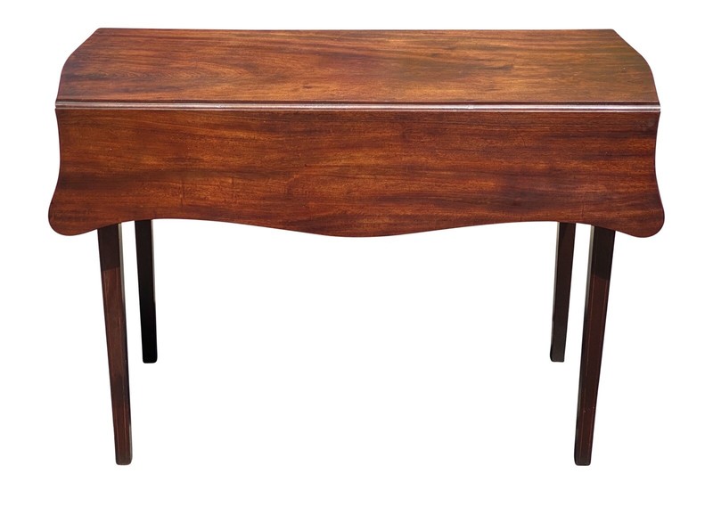 IMPORTANT ANTIQUE HEPPLEWHITE CONNECTICUT CHERRY INLAID DROPLEAF PEMBROKE TABLE gallery