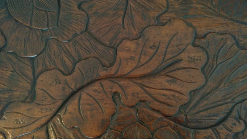 Vtg Beautiful Carved Wooden Table w/ Shelf & Curved Legs 35 L x 21.25 W x 25.5 H gallery