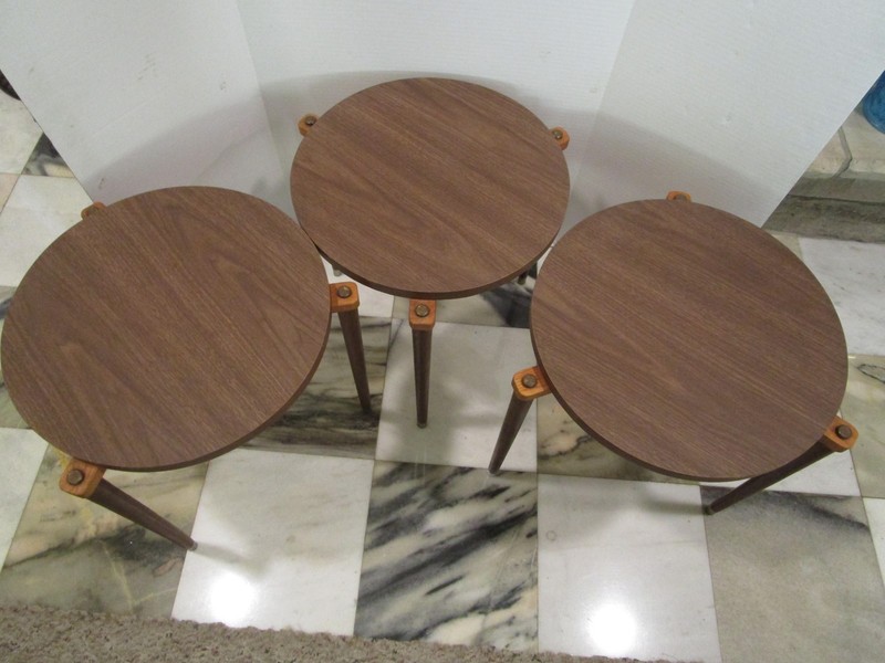 Vintage MCM Set 3-Round Stacking Tables Formica Tops Wood Legs 1960’s Atomic