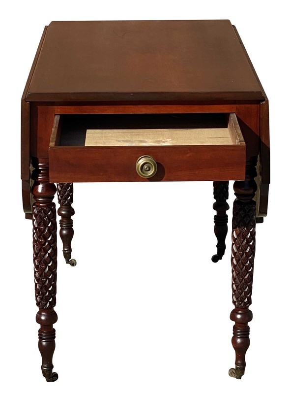 ANTIQUE FEDERAL CHERRY DROP LEAF DINING TABLE - JF HOLBROOK SPRINGFIELD MA gallery