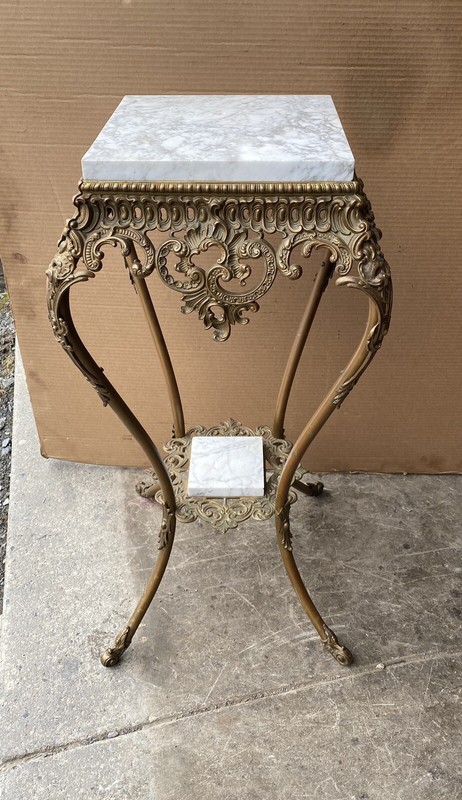VICTORIAN BRASS AND MARBLE STAND TABLE