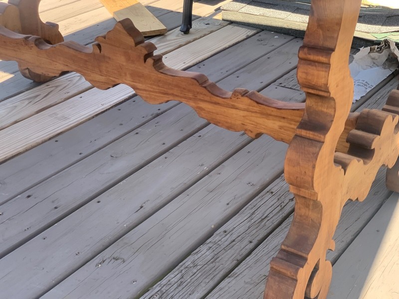 FREE SHIPPING-RARE VINTAGE Extendable CARVED OAK TABLE W/Hidden leaves gallery