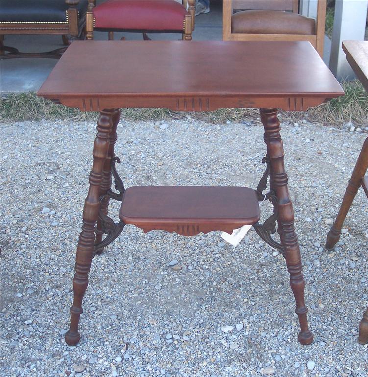 Cherry Parlor Table Entry Table (PRT79)