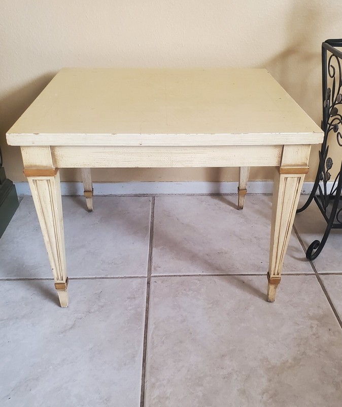 W.A. Berkey & Widdicomb yellow mid century Lewie XVI style side table gallery