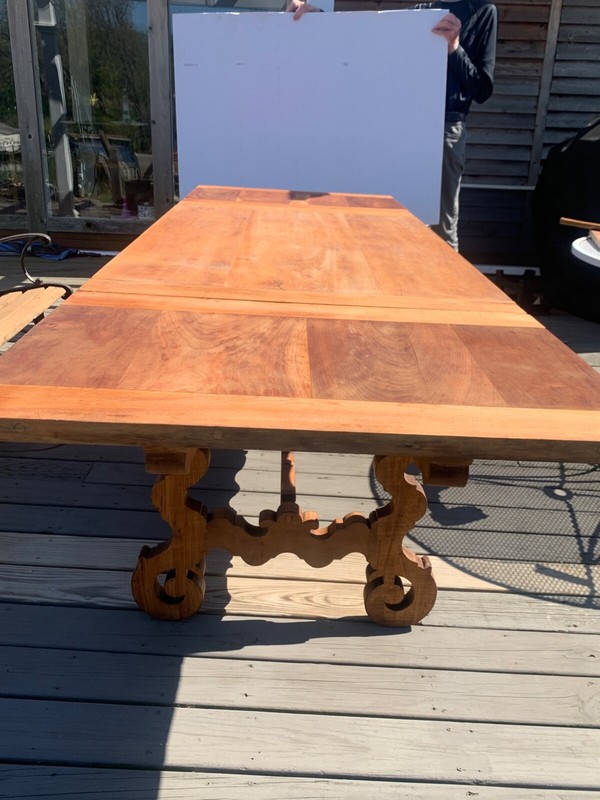 FREE SHIPPING-RARE VINTAGE Extendable CARVED OAK TABLE W/Hidden leaves gallery
