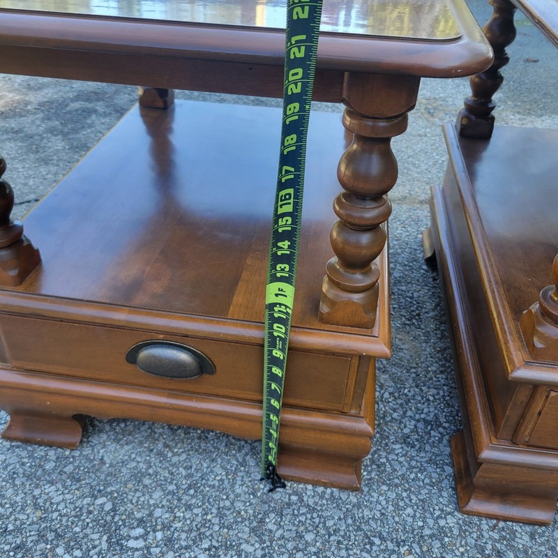 1 Vtg Ethan Allen Heirloom Nutmeg Maple Colonial Early American End Table READ gallery