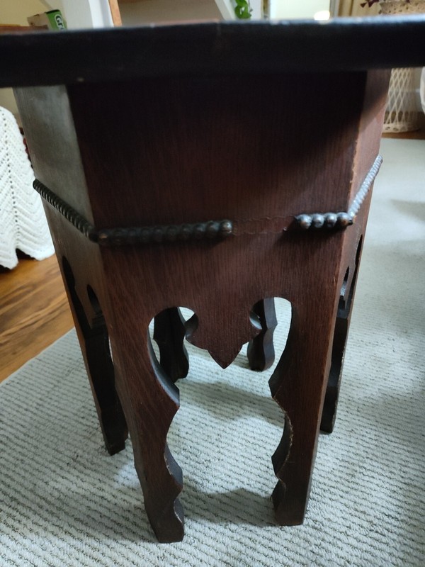 Antique Arts Crafts Table Plant Stand Mission Oak Wood Aprox 18"×16"×15" gallery