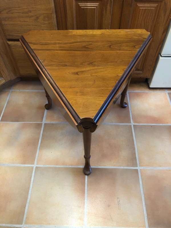Statton Trutype Table Cherry Wood Drop Leaf Queen Anne Triangle Side Vintage
