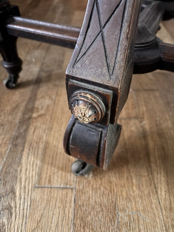 Antique American Victorian Renaissance Revival Walnut Center Table c. 1870 gallery