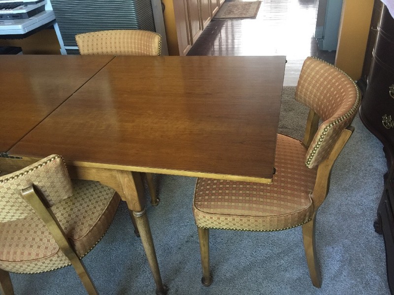 Barnard & Simonds Co. Fold Out Table w/4 Chairs (Solid Wood!) gallery