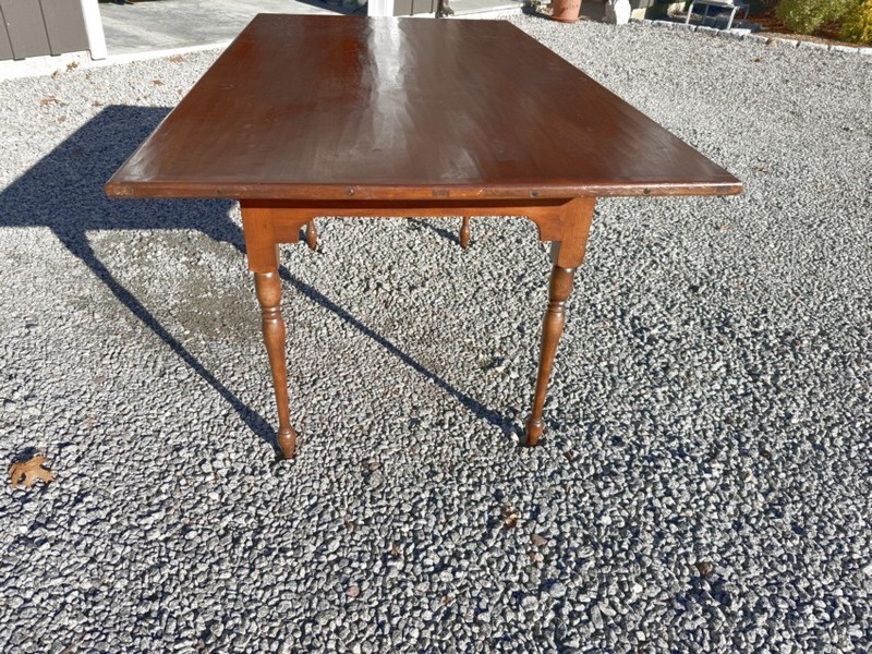 Early D. R. Dimes country pine dining table with original Old Sturbridge Village gallery