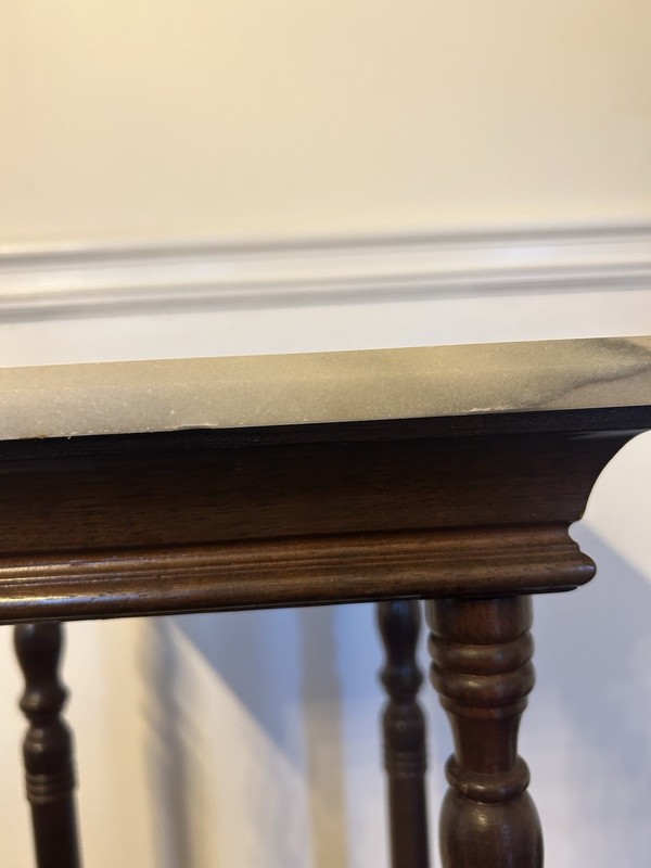 VTG 1970s American French Country Mahogany Wood 29” Pedestal Side Marble Table gallery