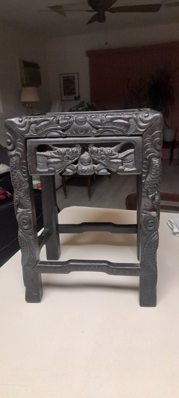 Antique Asian Carved Rectangular Rosewood Plant Stand End Table Dragón