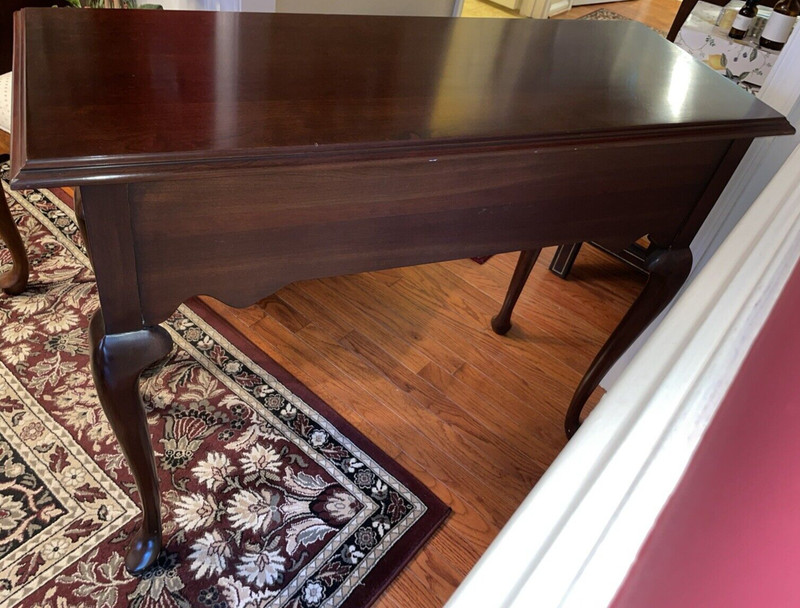 Harden Furniture Queen Anne Solid Cherry Wood Console or Sofa Table "EUC" gallery