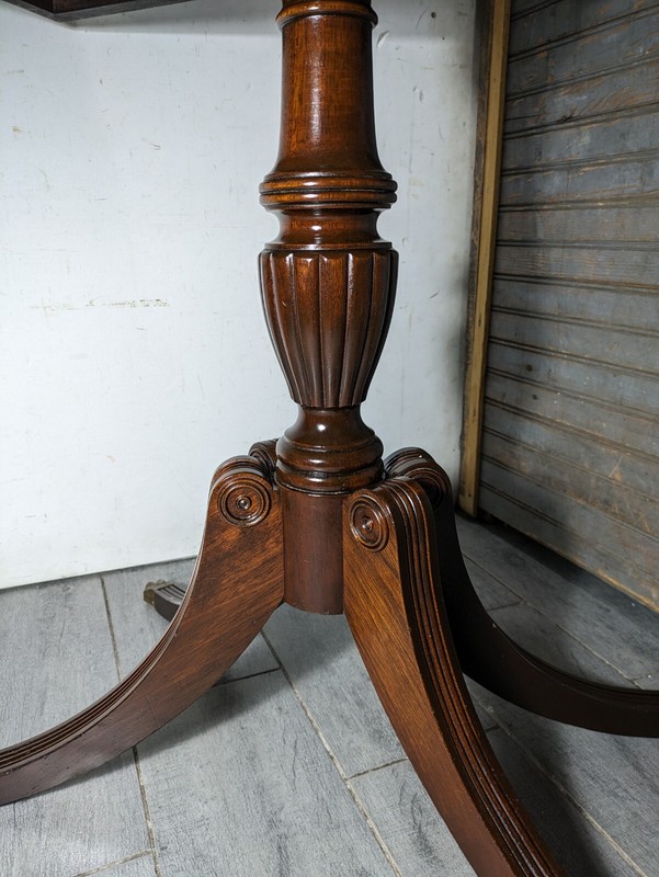 Vintage Brandt Folding Mahogany Game Pedestal Table Claw Feet Duncan Phyfe Style gallery