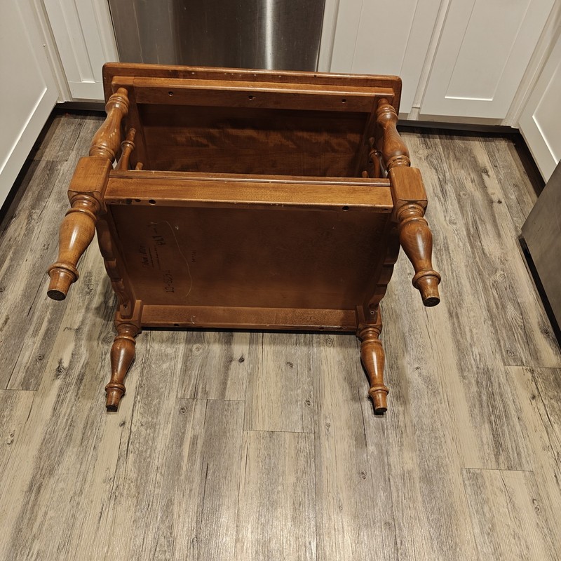 ETHAN ALLEN Heirloom Nutmeg Maple Colonial Early American 27” Tiered Accent End gallery