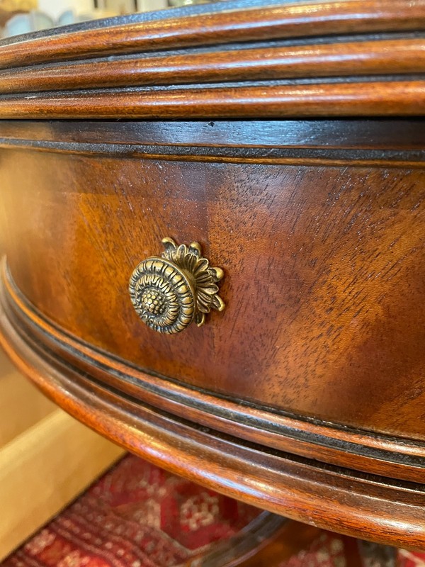 Drexel Heritage "Nine Elms" Rent Table, AS IS gallery