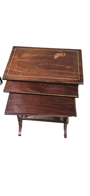 nesting tables set of 3