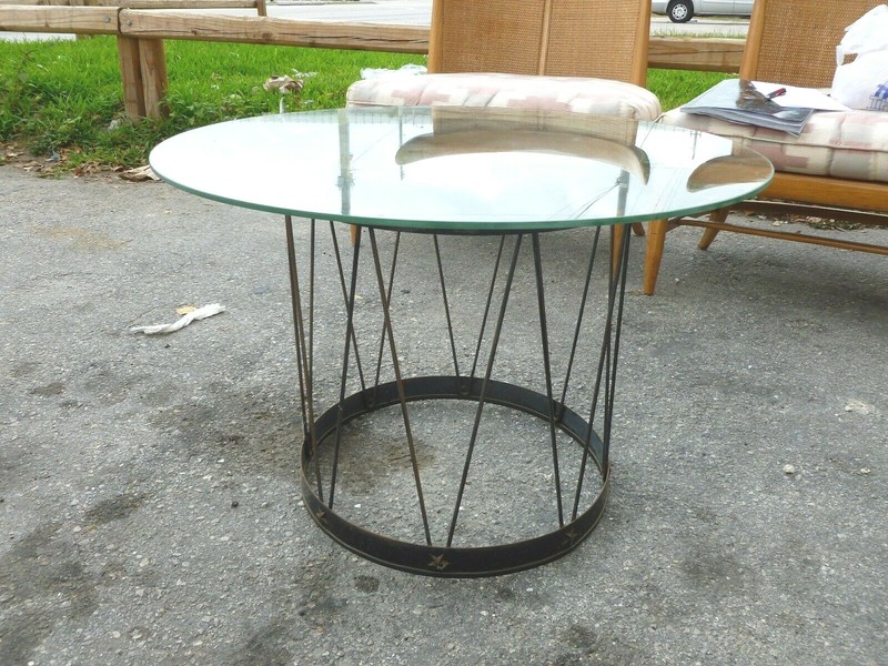 FAB MID CENTURY NEOCLASSICAL WROUGHT IRON & GLASS DRUM TABLE WITH STARS TO BASE