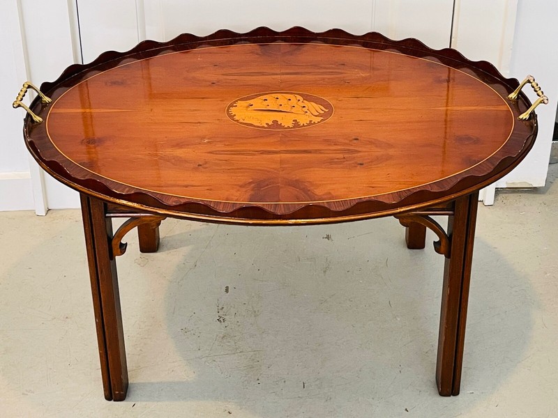 Vintage Pie Crust Mahogany Inlay Tray Top Coffee Table