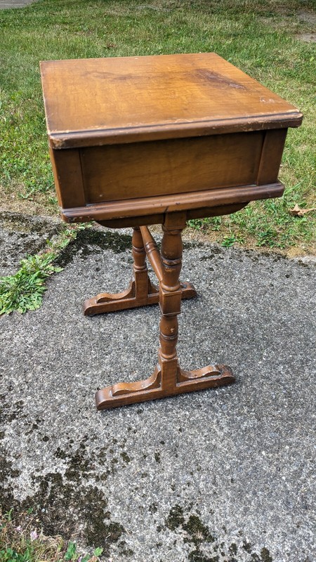 Simmons Furniture End Table Futuristic Antique Deco Depression Era Signature... gallery