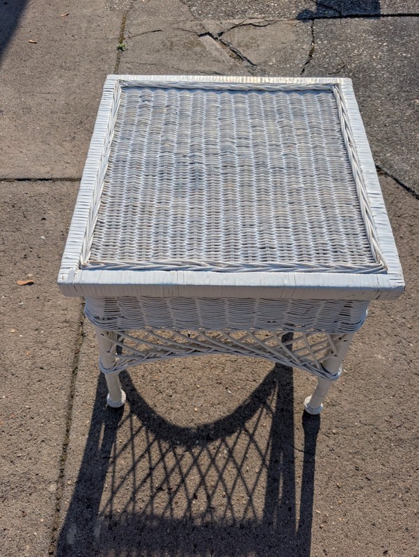 Vintage Ornate Woven White Rattan and Wicker gallery