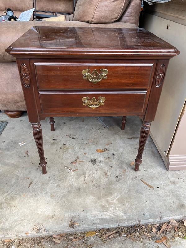 Ethan Allen Georgian Court Cherry Vintage Nightstand #11=5236