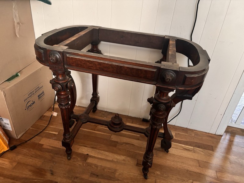 Antique American Victorian Renaissance Revival Walnut Center Table c. 1870