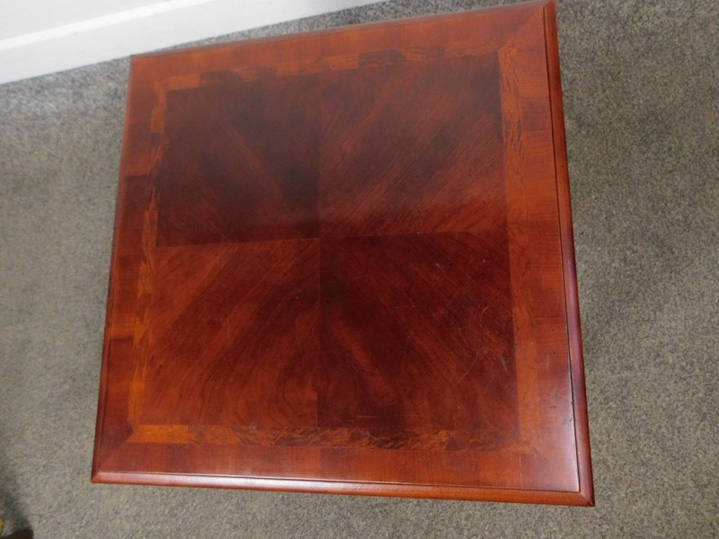 20" Square Side End Lamp Table Mahogany Finish Empire - Stack TV Tray Base STYLE gallery