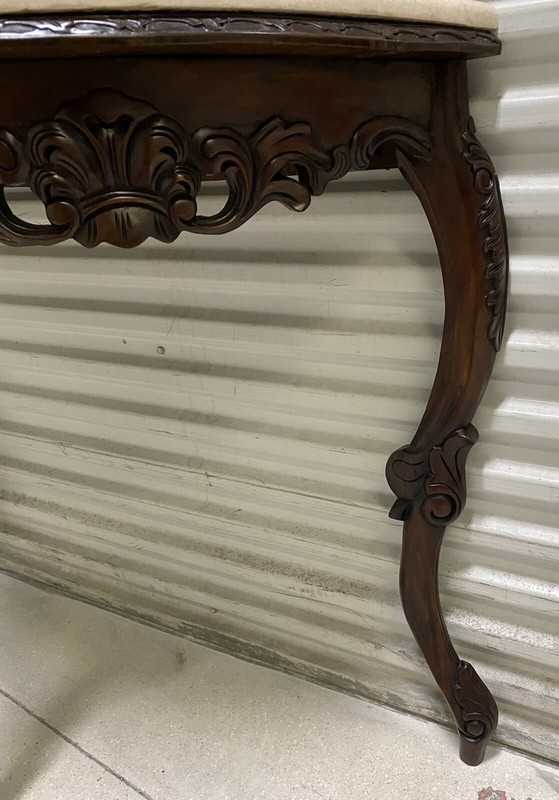 Hand Curves Swan Wall Mirror With Marble Top Table gallery