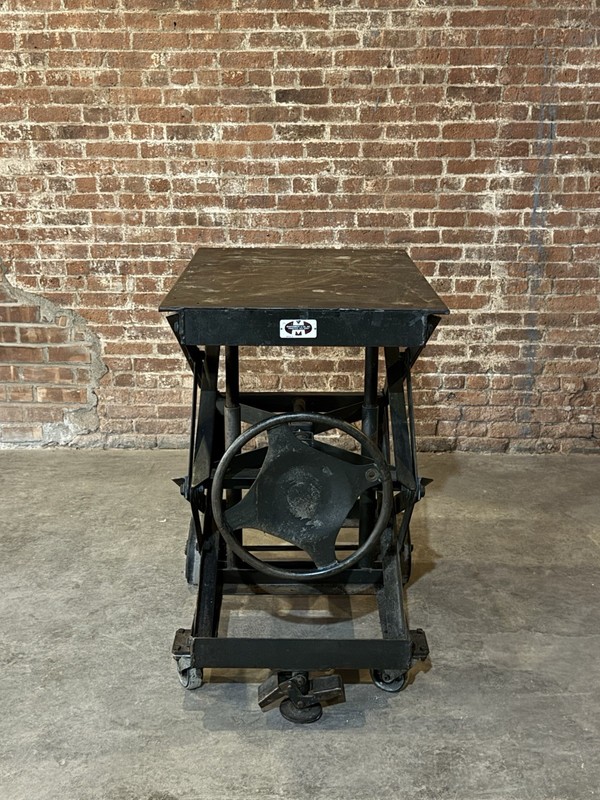 VINTAGE INDUSTRIAL HI-LOW LIFT CART / PLATFORM TABLE