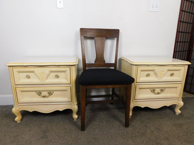 PAIR Nightstand End Side Tables 2 DRW Petite Fleur Dawn White Scroll Legs VTG gallery