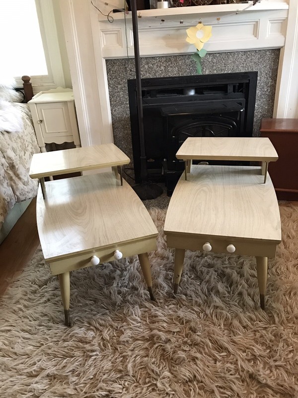 Mid Century Modern Atomic End Table Stand w. Drawer (2) Blonde 29.5×18 P/U only