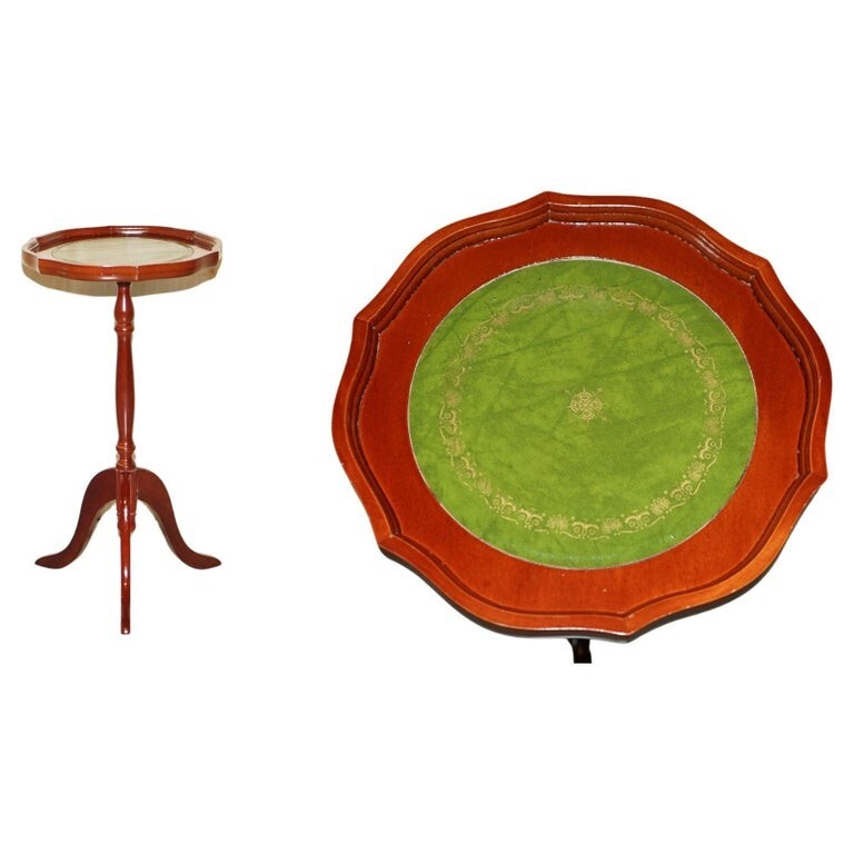 LARGE VINTAGE BEECH PIE CRUST EDGE GREEN LEATHER TRIPOD SIDE END LAMP WINE TABLE