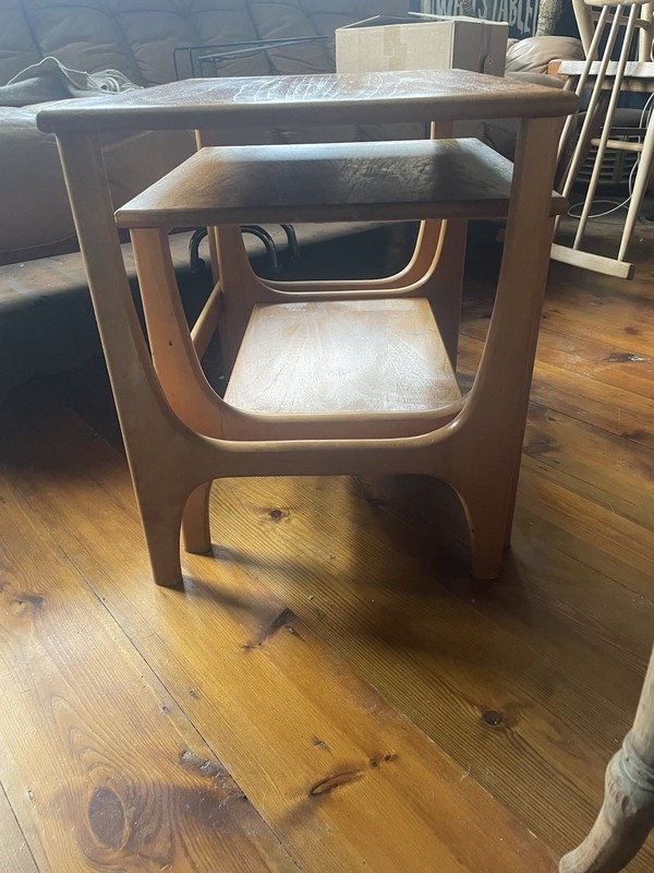 Mid Century Modern Nest Of Two Side Tables