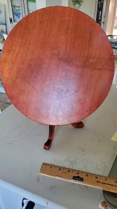 VTG CHERRY WOOD ROUND TILT TOP “SMALL” Side Table Accent Tripod Plant Table