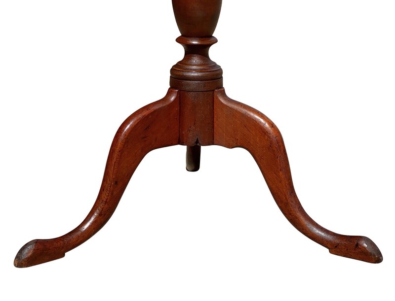 Antique Queen Anne Cherry Candlestand / End Table gallery