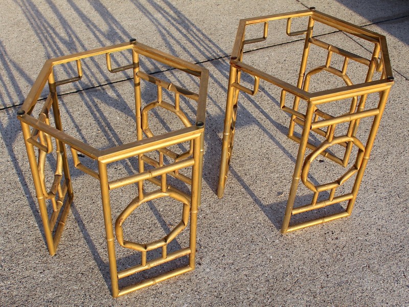 Vintage Hollywood Regency Gold Gilt Metal Chinoiserie Side Tables – Pair gallery