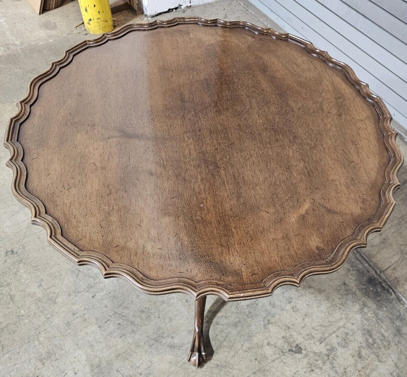 Kittinger Old Dominion Carved Chippendale Mahogany Tilt Top Table Ball & Claw gallery