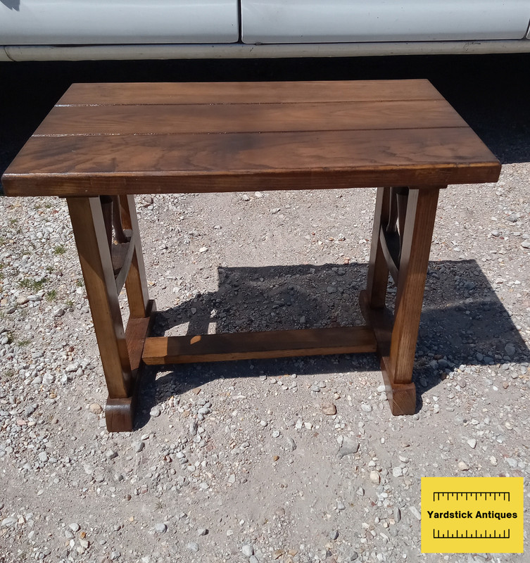 Mid Century Solid Oak Wagon Wheel End Table (ET434)
