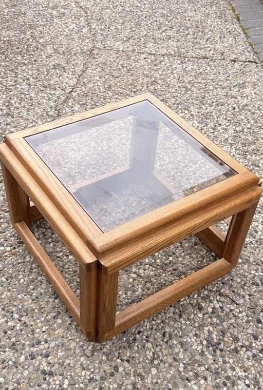Solid Oak and Glass Side Table End Table – Excellent Condition