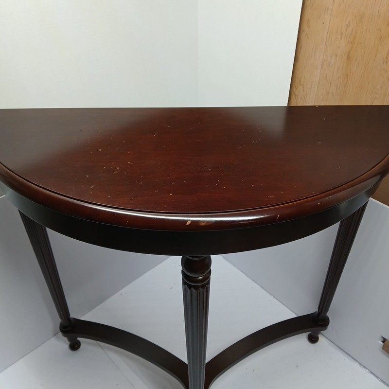 1993 Vtg Bombay Half Moon 059-03-MJ Table Made In Malaysia gallery