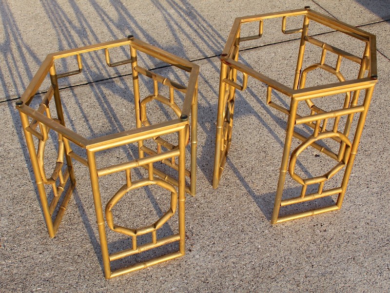 Vintage Hollywood Regency Gold Gilt Metal Chinoiserie Side Tables – Pair gallery